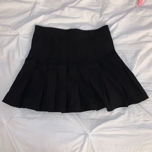 COPY - Brandy Melville John Galt Black Skater Ski…